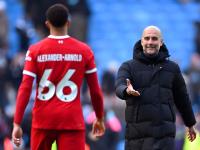 开云官方app入口-利物浦客场险胜切尔西，英超争冠形势激烈