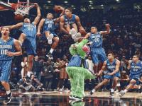 开云平台-杰伦·格林高光闪耀，雄鹿力斩新疆展露冠军相