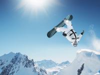 开云体育官网-贝林厄姆的巨星时刻，当马里防守铁链锁住多特，舞台越大他越闪光