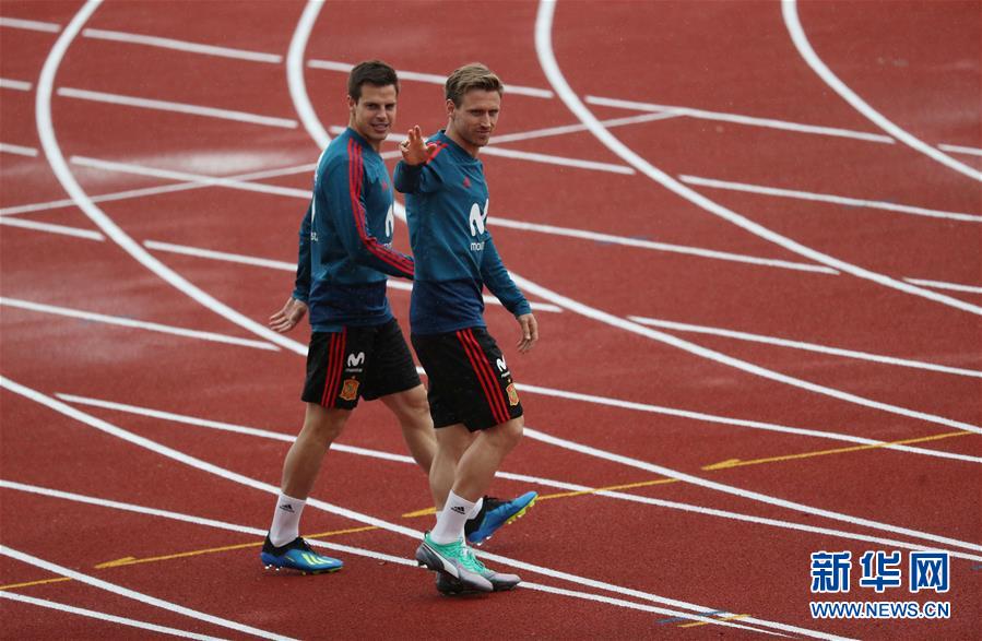 俄罗斯球员跳槽西班牙球队引发热议