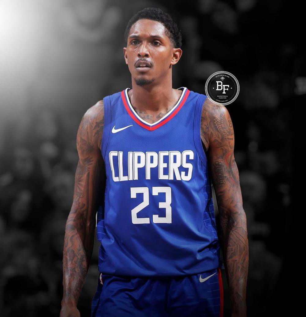 关于快船队击败热火队，路威加冕当晚MVP的信息