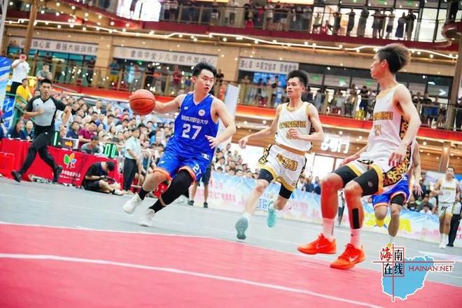 球队积极备战,士气高涨为冠军而战的简单介绍 球队积极备战,士气高涨为冠军而战的简单介绍